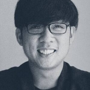 Photo of artist Yandy Laurens