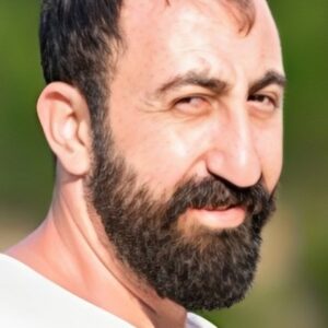 تصویر هنرمند Özkan Ayalp