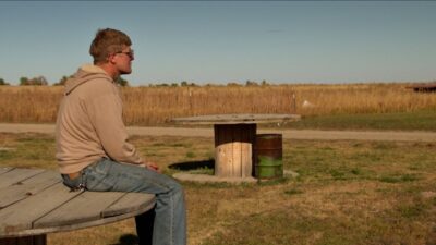 Teaser for The Overnighters