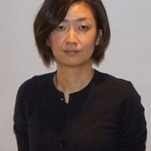 Photo of artist Akemi Hayashi