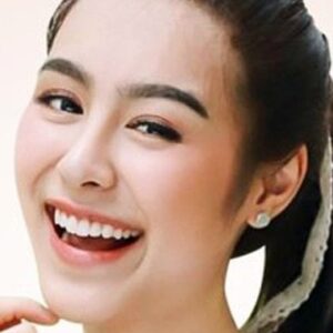 Photo of artist Punpreedee Khumprom Rodsawat