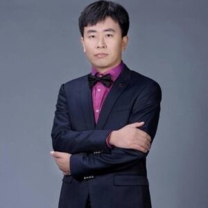 Photo of artist Chen Dong