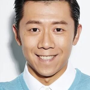 Photo of artist Xia Yu