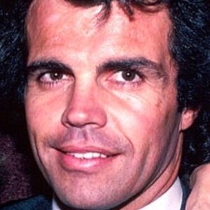 تصویر هنرمند Craig Denault