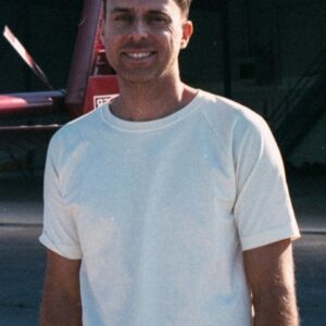 Photo of artist Hugo Keijzer