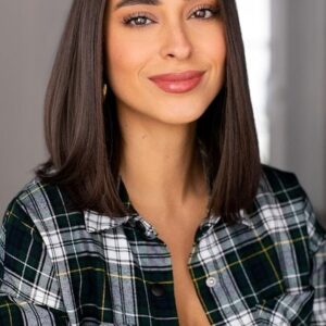 Photo of artist Kiara Gomez Glad Bak