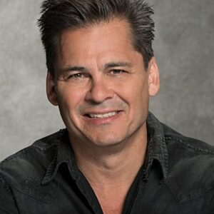 Photo of artist Peter M. Lenkov