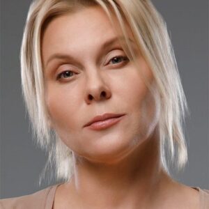 Photo of artist Yana Troyanova