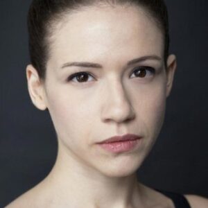 Photo of artist Ayça Eren