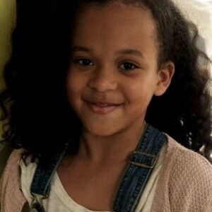 Photo of artist Aria Birch