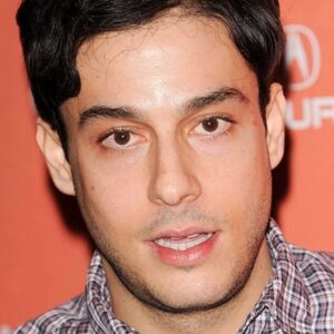 Photo of artist Jon Kasdan