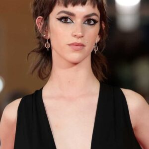 Photo of artist Alicia Falcó