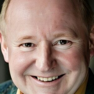 Photo of artist Clive Corner