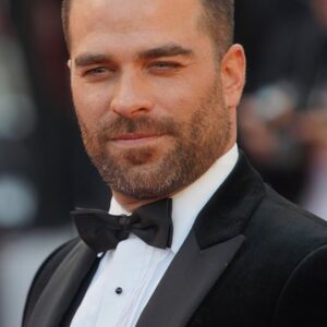 Photo of artist Alejandro Nones