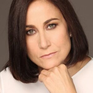 Photo of artist Lumi Cavazos