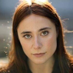 Photo of artist Beatriz Frazão