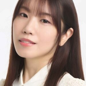 Photo of artist Seiko Yoshida