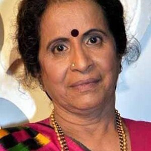 Photo of artist Usha Nadkarni