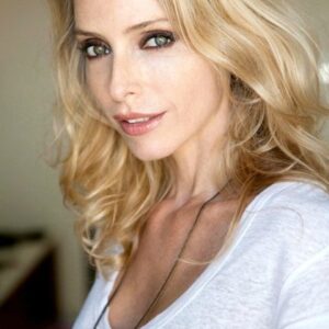 تصویر هنرمند Tonya Kinzinger