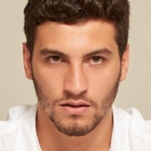 تصویر هنرمند Henrique Barreira