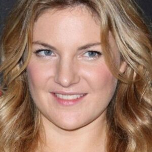 تصویر هنرمند Joanna Christie