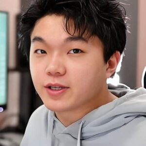 تصویر هنرمند Yuantao Zhang