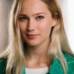 تصویر هنرمند Lauren Versnick