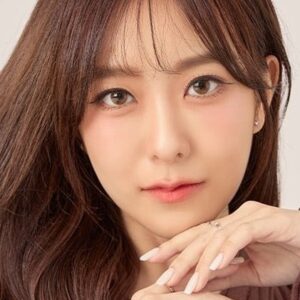 تصویر هنرمند Nannaphas Loetnamchoetsakun