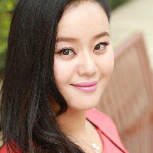 تصویر هنرمند He He