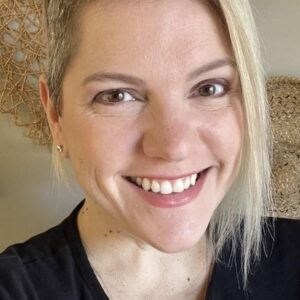 تصویر هنرمند Brendalyn Richard