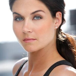 تصویر هنرمند Stephanie Beran