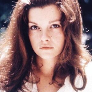 تصویر هنرمند Geneviève Bujold